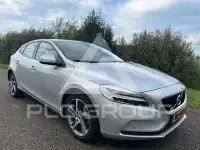 2016 Volvo V40