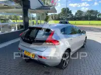 2016 Volvo V40