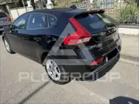 2016 Volvo V40