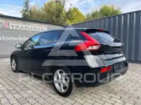 2016 Volvo V40