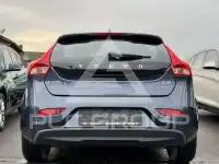 2016 Volvo V40