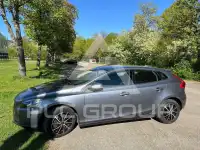 2016 Volvo V40