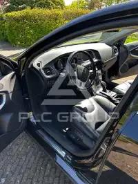 2016 Volvo V40