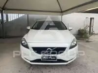 2016 Volvo V40