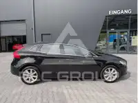2016 Volvo V40