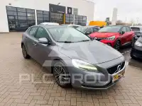 2016 Volvo V40