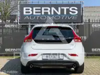 2016 Volvo V40