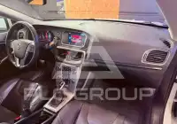 2016 Volvo V40