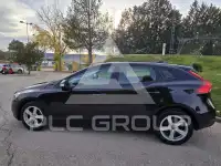 2016 Volvo V40