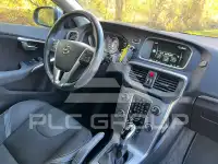 2016 Volvo V40