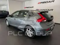 2016 Volvo V40