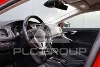2016 Volvo V40
