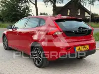 2016 Volvo V40
