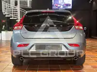 2016 Volvo V40