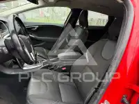 2016 Volvo V40