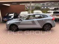 2016 Volvo V40