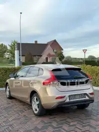 2016 Volvo V40