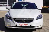 2016 Volvo V40