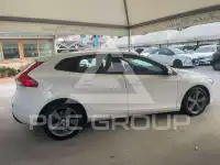 2016 Volvo V40