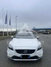 2016 Volvo V40