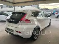 2016 Volvo V40