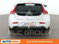 2016 Volvo V40