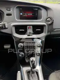 2016 Volvo V40