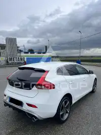 2016 Volvo V40
