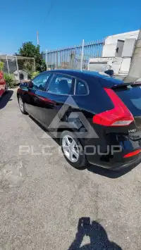 2016 Volvo V40