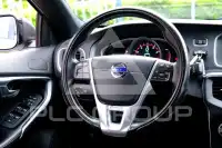 2016 Volvo V40