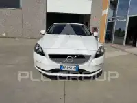 2016 Volvo V40