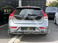 2016 Volvo V40