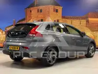 2016 Volvo V40