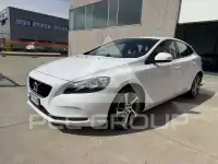 2016 Volvo V40