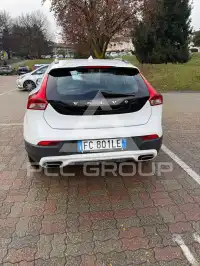 2016 Volvo V40