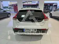 2016 Volvo V40