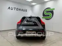 2016 Volvo V40
