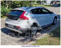 2016 Volvo V40