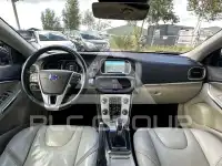 2016 Volvo V40