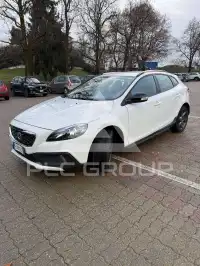 2016 Volvo V40