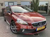 2016 Volvo V40
