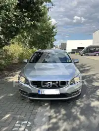 2016 Volvo V60