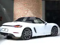 2016 Porsche 718