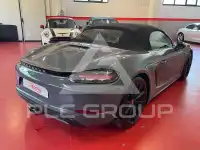 2016 Porsche 718