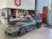 2016 Porsche 718