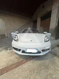 2016 Porsche 718
