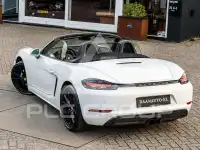 2016 Porsche 718