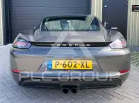2016 Porsche Cayman