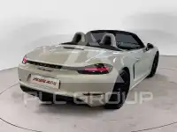 2016 Porsche 718