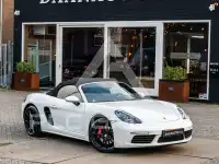 2016 Porsche 718